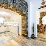 Louros House Marmara