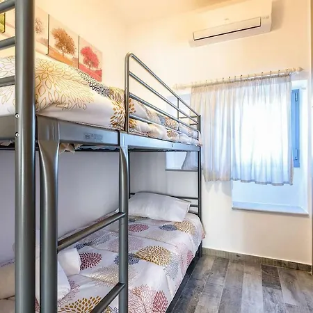 Appartement Louros House