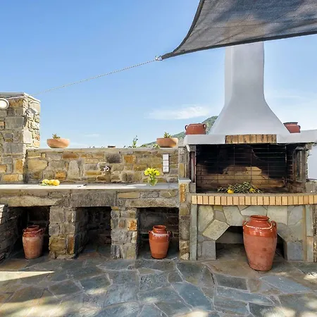 Louros House Appartement *