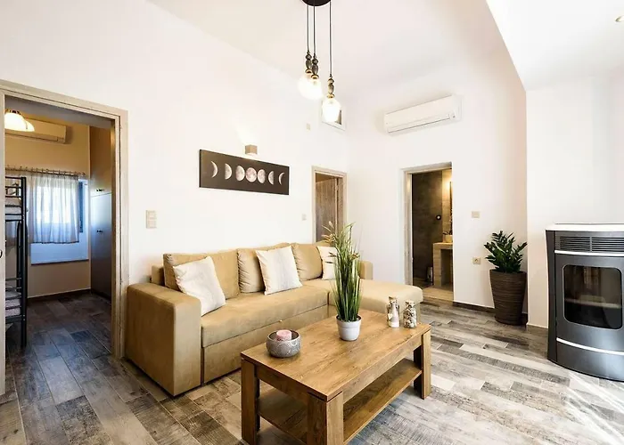 Louros House Апартаменты *