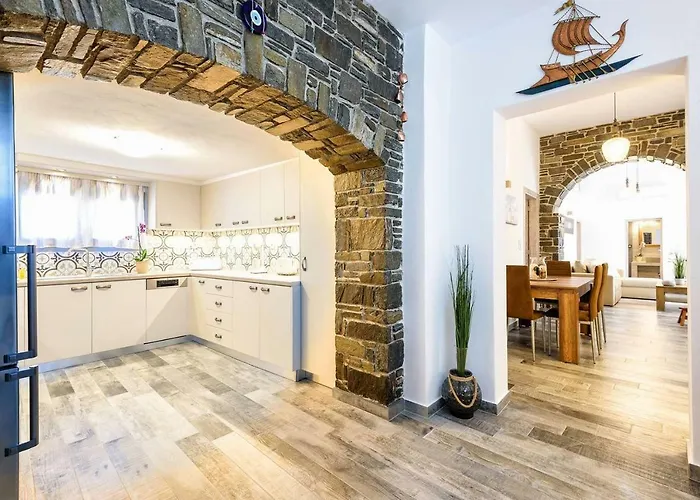 Louros House Marmara